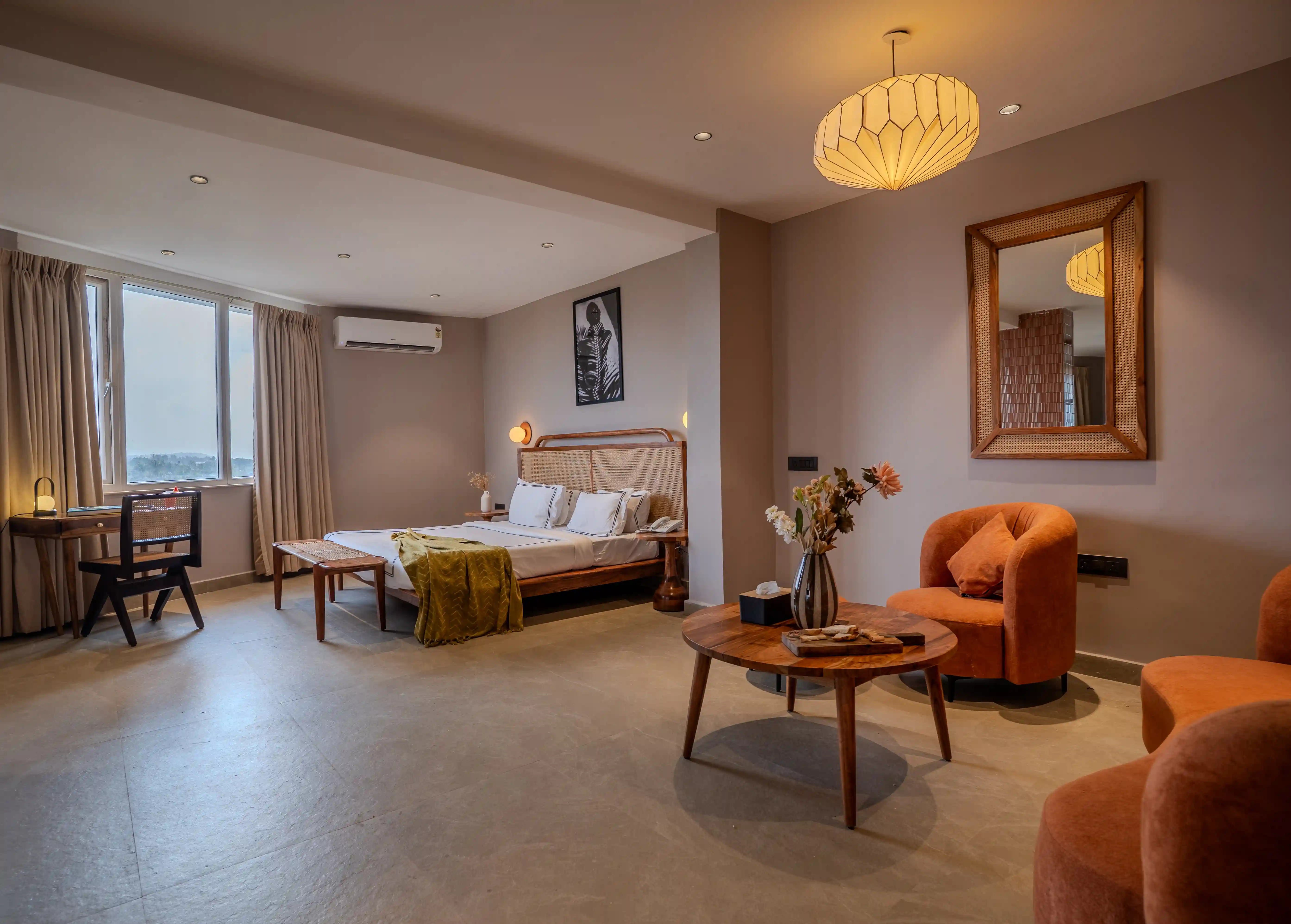 Presidential Suite with Bathtub 