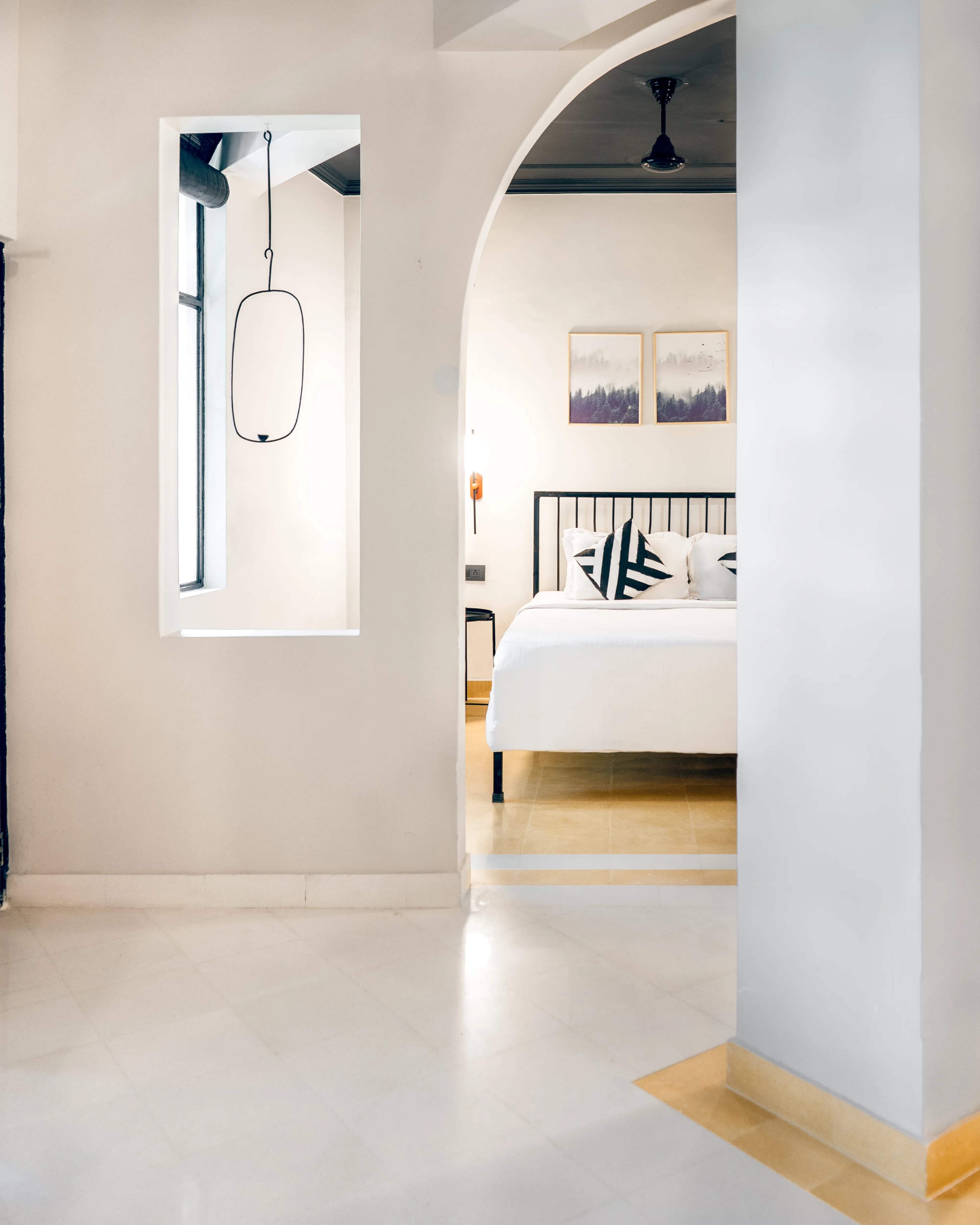 click to zoom King Suite
