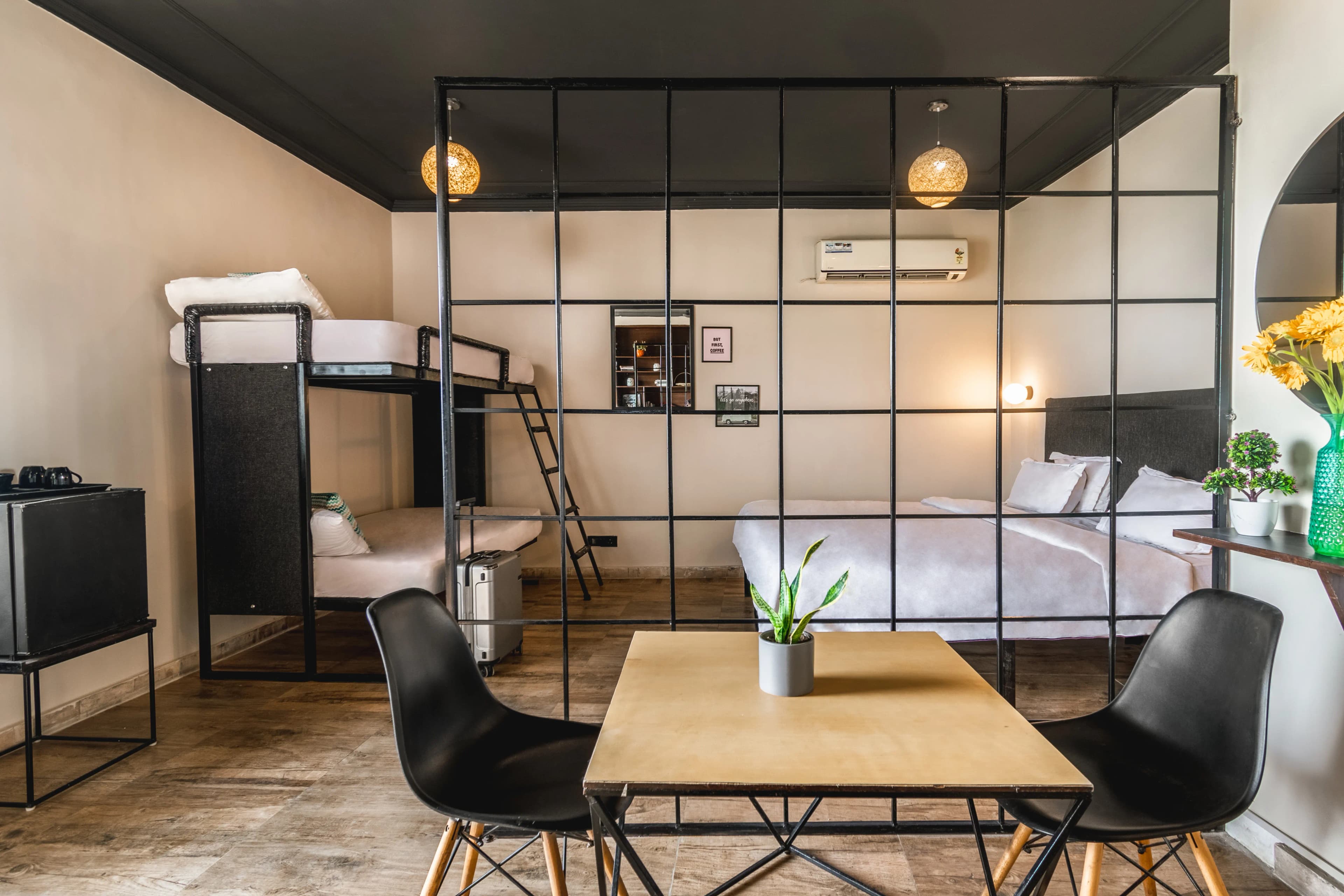 click to zoom Penthouse