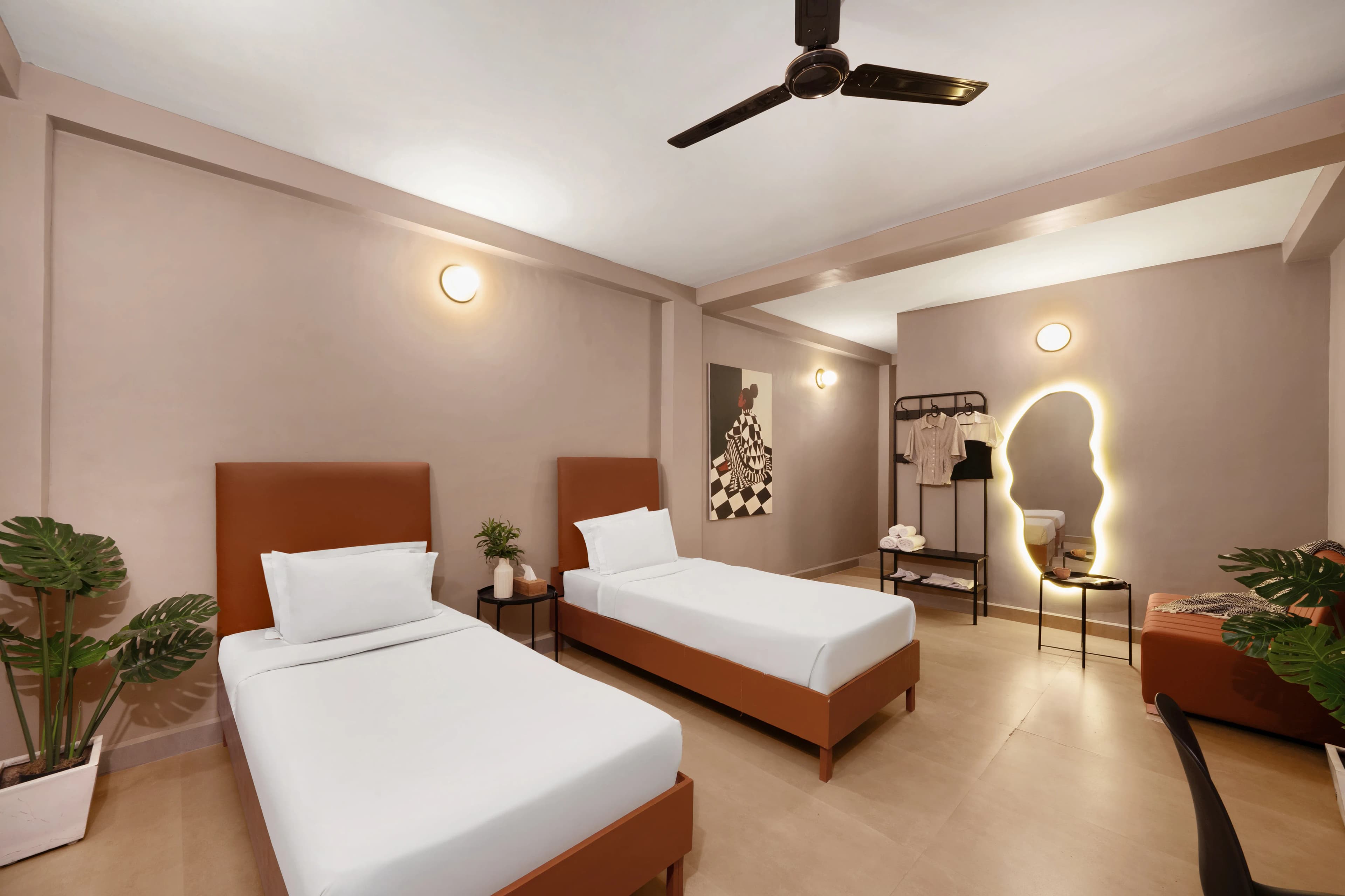 click to zoom Superior TWIN ROOM