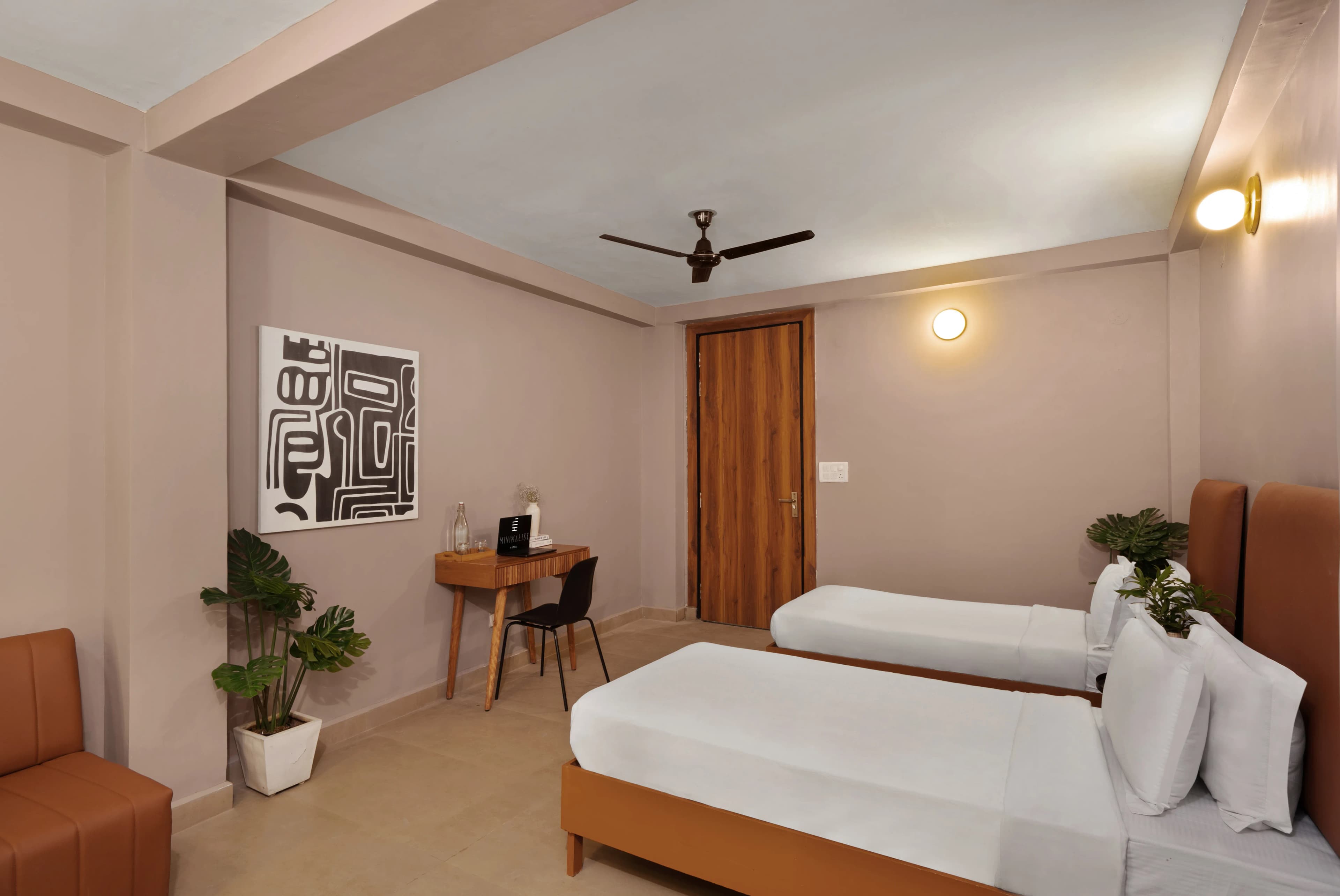 click to zoom Superior TWIN ROOM