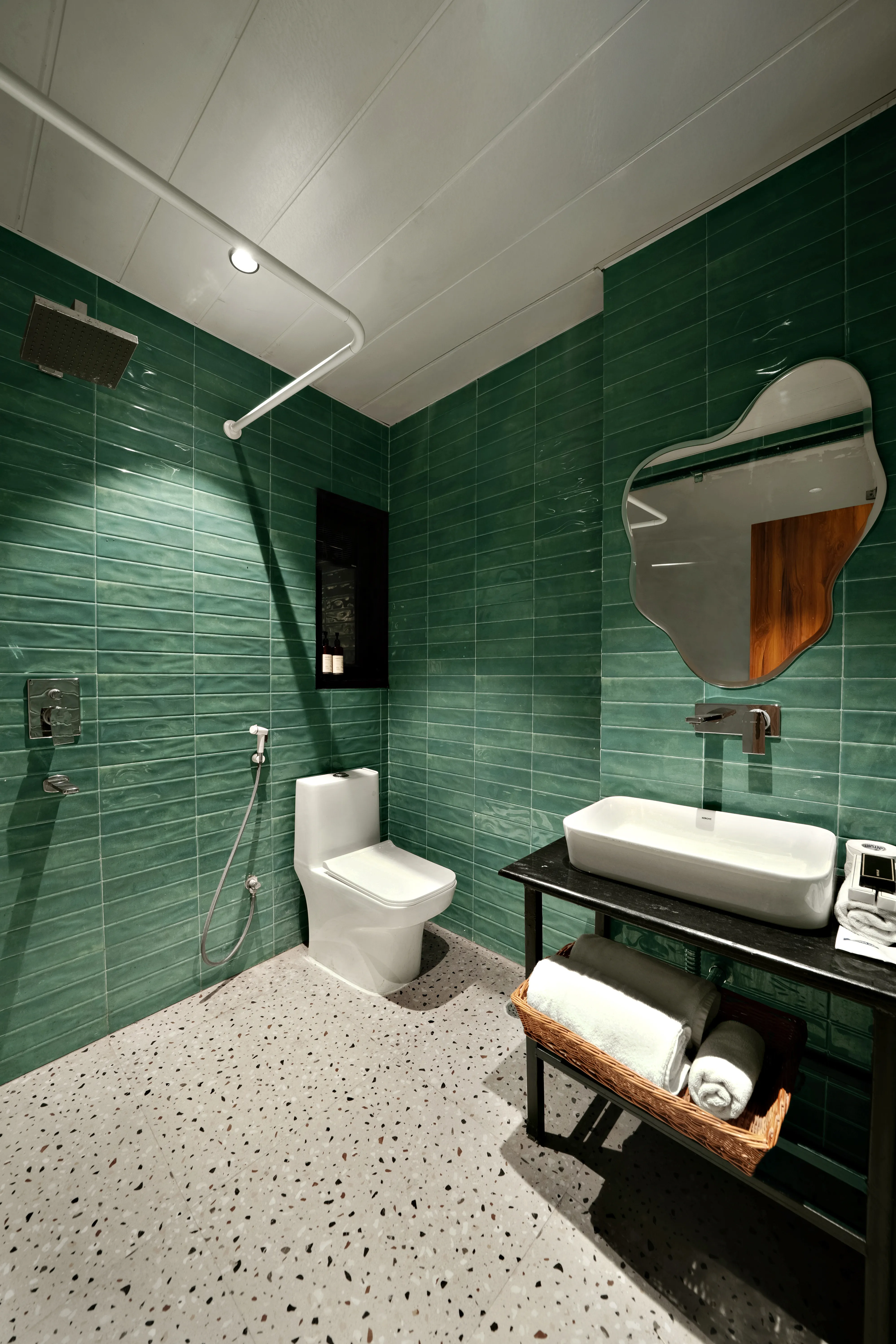 click to zoom Superior TWIN ROOM