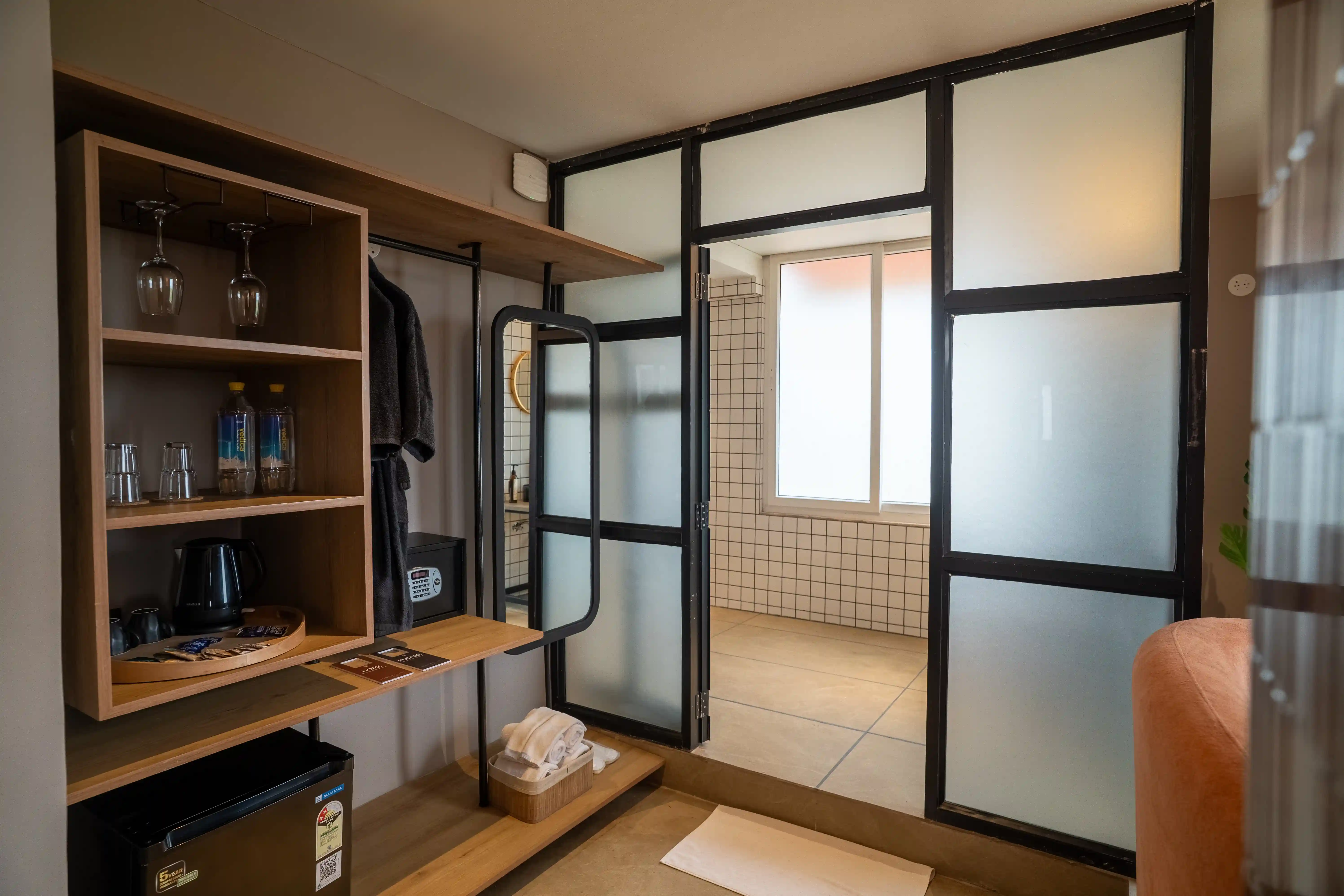 click to zoom Family Suite