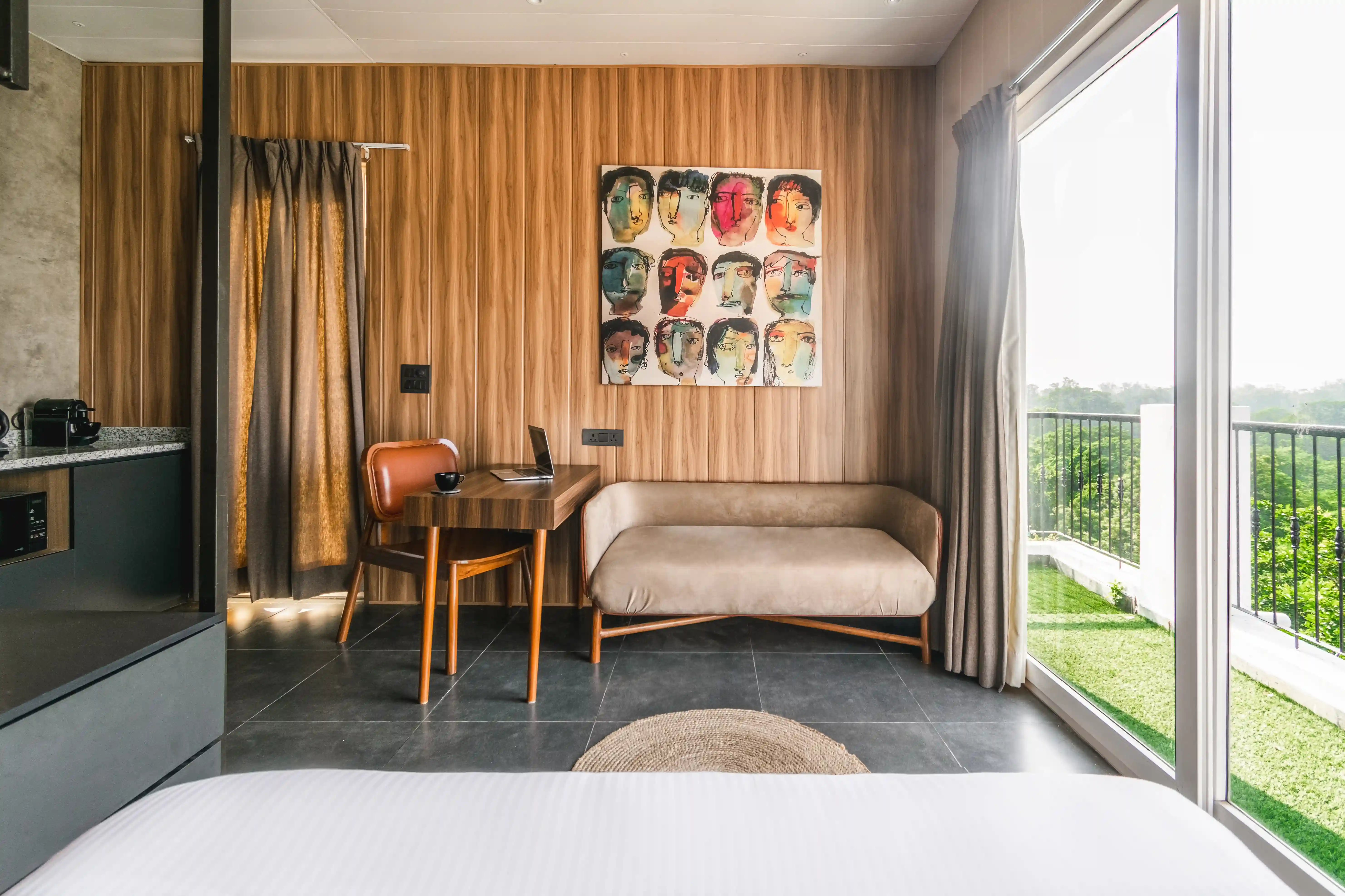 click to zoom Glamping studio